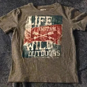 Boys life in the wild outdoors size S T-shirt